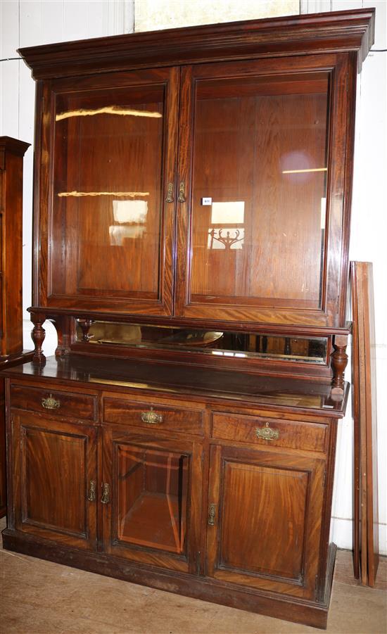 Victorian mahogany bookcase cabinet(-)